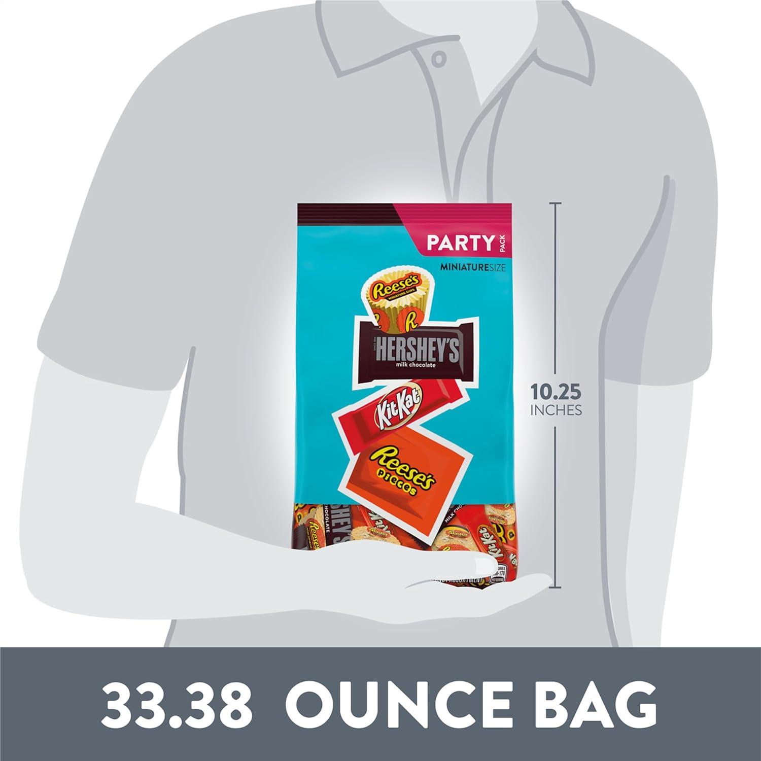 imageHERSHEYS KIT KAT and REESES Assorted Flavored Candy Party Pack 3338 oz3338 oz Party Bag 93 Pieces