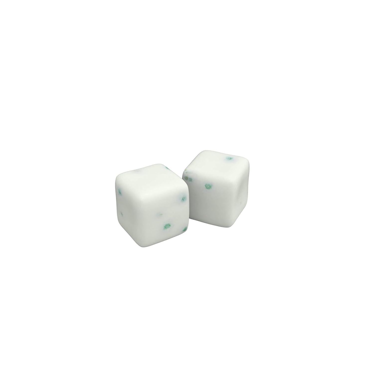 imageICE BREAKERS Ice Cubes Spearmint Sugar Free Chewing Gum Pouch 811 oz 100 PiecesSpearmint