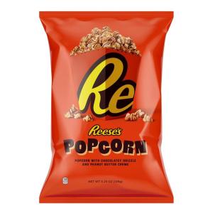 Reese’s Popcorn, 5.25oz Grocery Sized Bag, Popcorn Drizzled in Reese’s Peanut Butter and Chocolate, Ready to Eat, Savory Snack, Sweet and Salty(5.25 Ounce (Pack of 1))